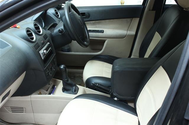 Ford Fiesta Classic Front Armrest.jpg