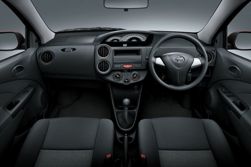 Toyota-Etios-for-South-Africa.jpg