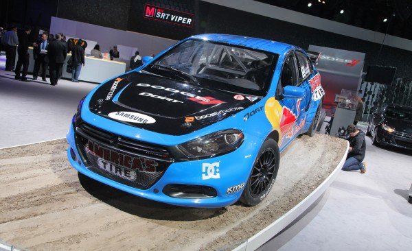 2013-dodge-dart-rally-car-001_gallery_image_large.jpg