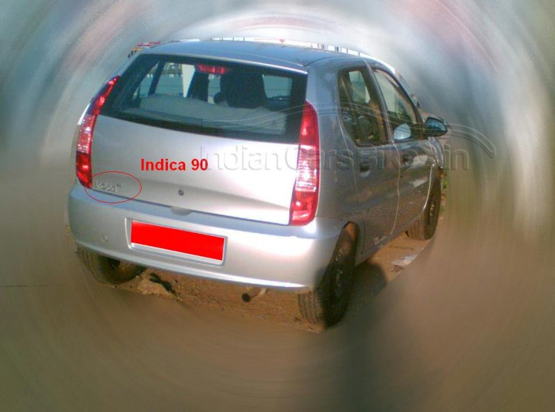 Tata-Indica-90-Facelift-Spyshot-4.jpg