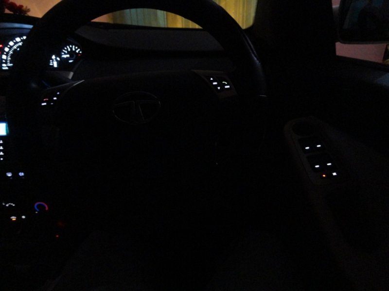 Streeing with Power window switch.jpg