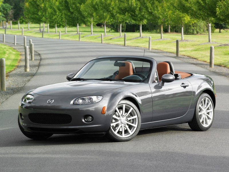 Mazda-MX-5-On-Road.jpg