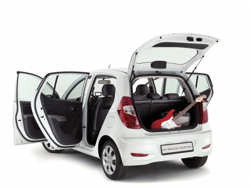 Hyundai-i10-Sound-Edition-doors-ajar.jpg
