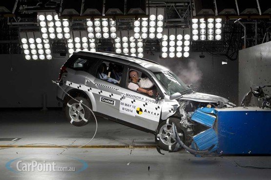 Mahindra-XUV-500-Crash-Test.jpg