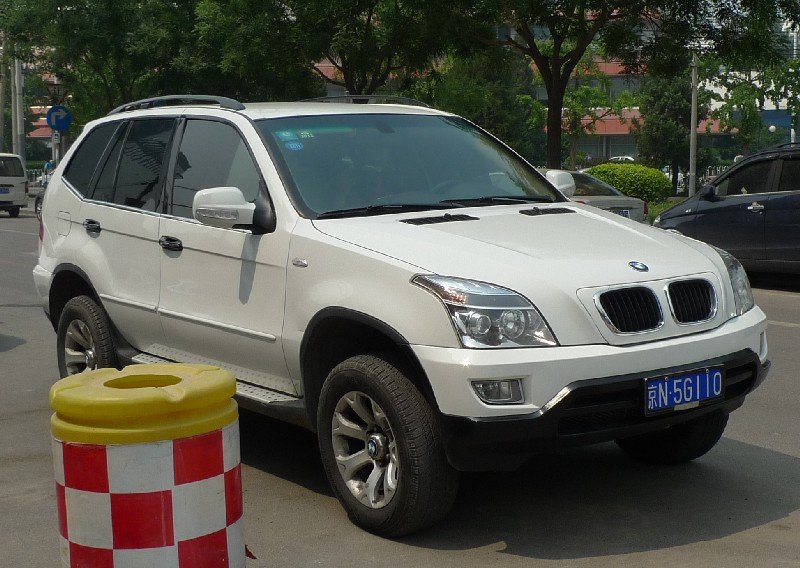 shuanghuan-bmw-1.jpg