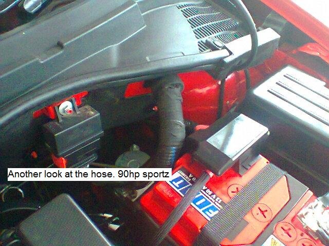 Punto 90hp sportz engine bay hose intact 2.jpg