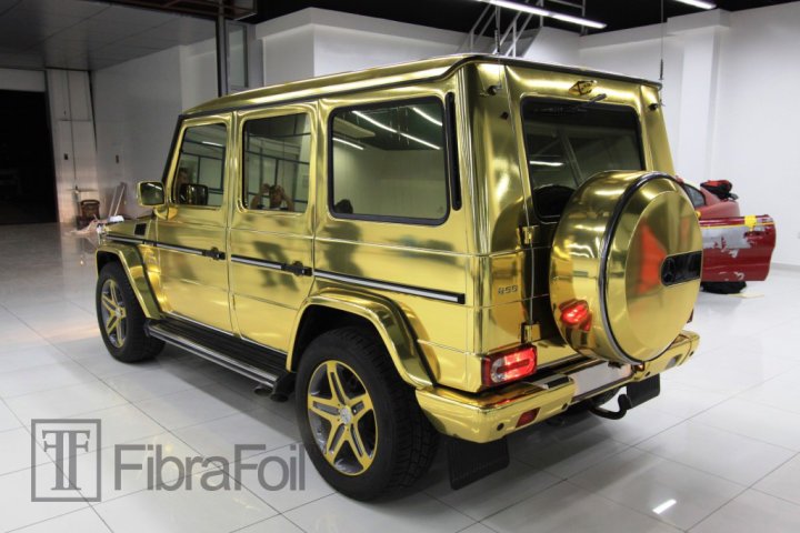 gold-mercedes-g-class-46371_2.jpg