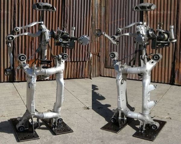 bmw-robot-sculpture_Bruce_Gray-3.jpg