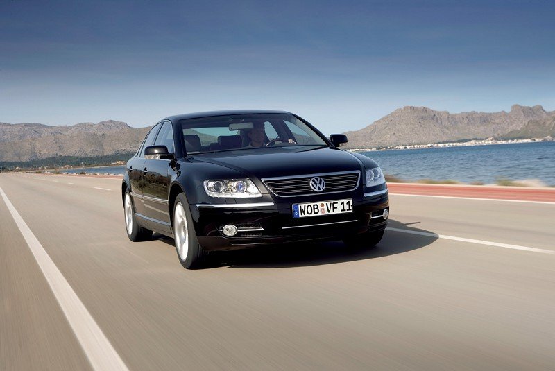 volkswagen_phaeton_updated_v6_tdi.jpg