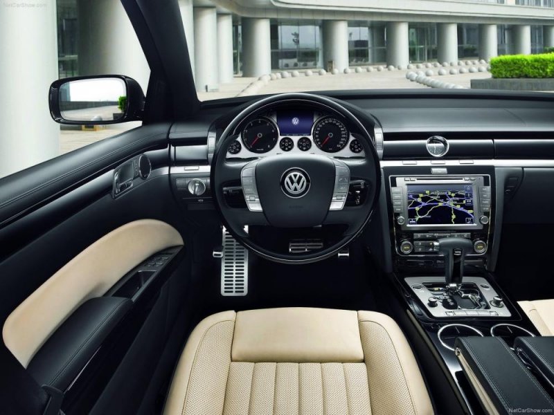 Volkswagen-Phaeton_2011_1600x1200_wallpaper_1e.jpg