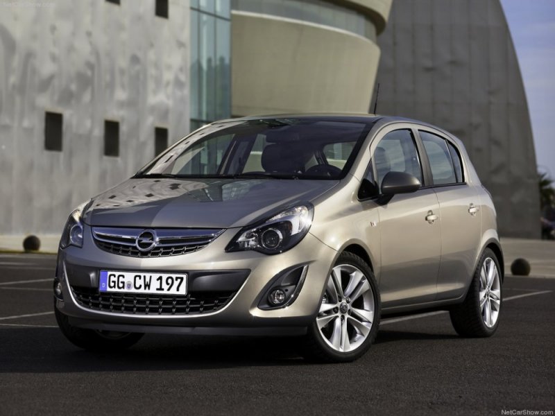 Opel-Corsa_2011_1024x768_wallpaper_19.jpg