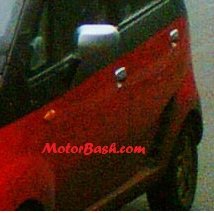 Tata_nano_Limited_Special_Edition_Side_By_MotorBash.jpg