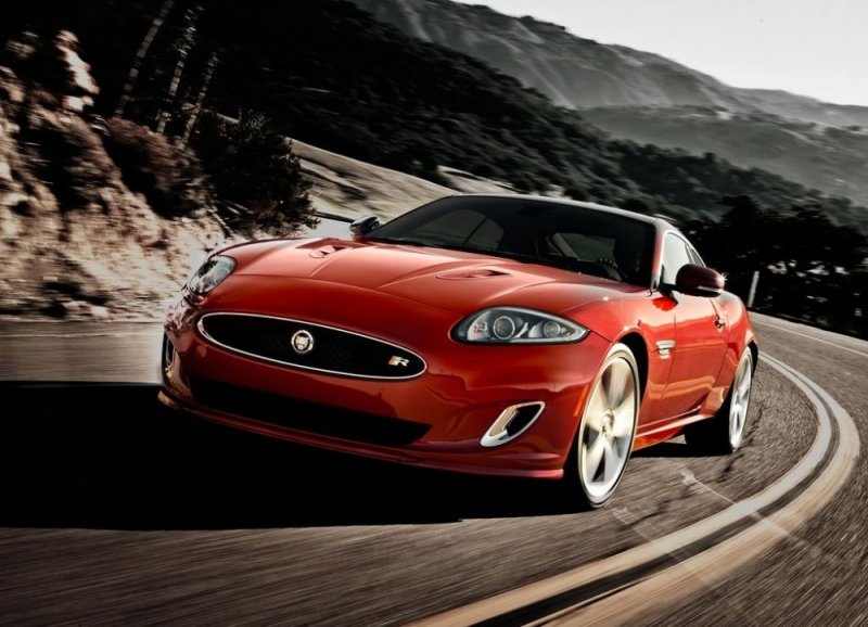 2012-Jaguar-XKR-Sportscar-Coupe-1.jpg