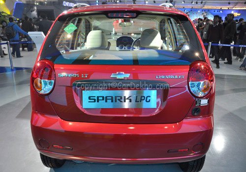 chevrolet-spark-lpg-full-rear-view-119-1.jpg