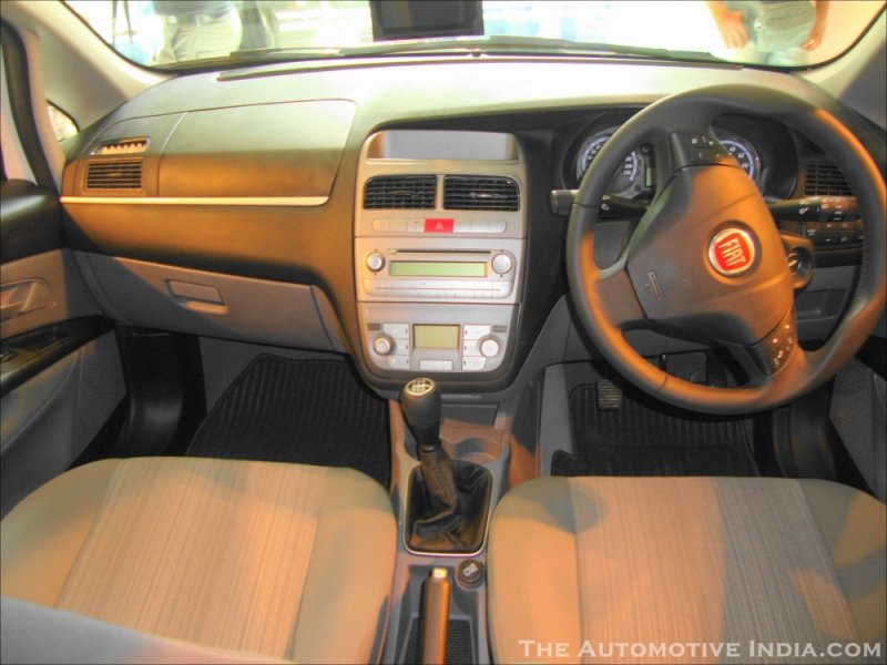 fiat-punto-absolute-interiors.jpg