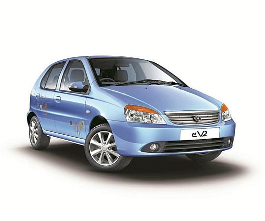 2012-Tata-Indica-eV2-Diesel-Hatchback-Facelift-1.jpg