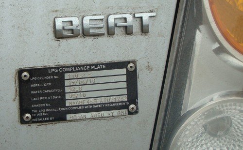 Chevrolet-Beat-LPG-India-spied-1.jpg