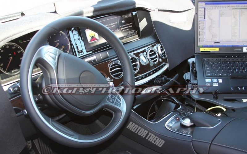 2014-Mercedes-Benz-S-Class-prototype-interior-1024x640.jpg