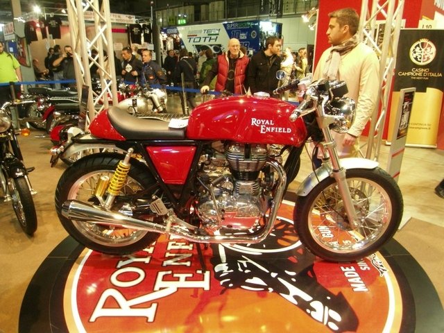 2013-Royal-Enfield-Cafe-Racer-Motorcycle-9.jpg