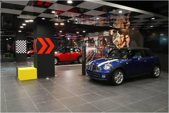 Mini-Showroom-Hyderabad-1.jpg