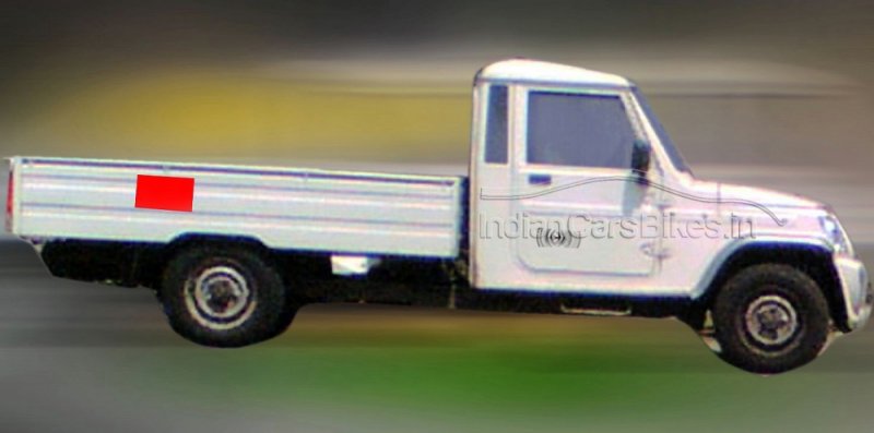 Mahindra-Bolero-Maxx-with-Short-Bonnet-Spyshot.jpg