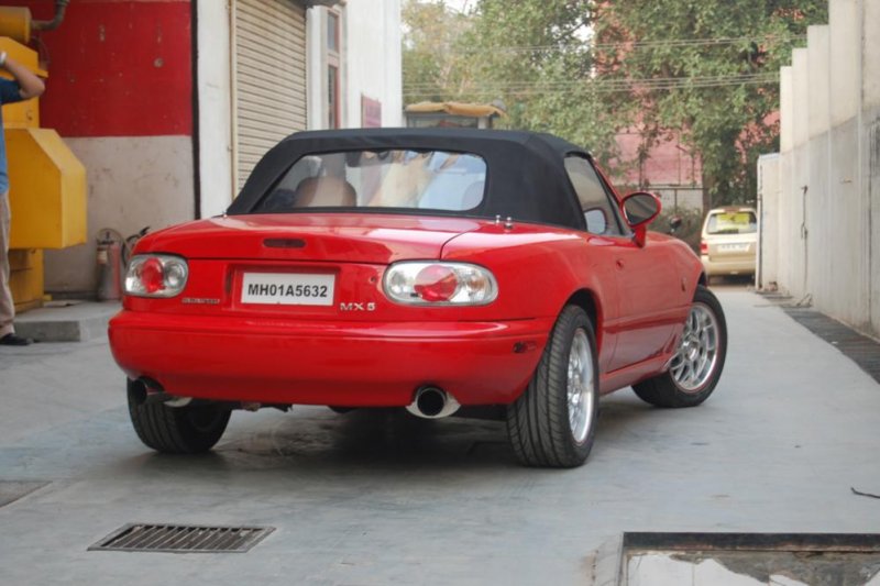 Mazda-MX5-Modified-Autopsyche-2.jpg