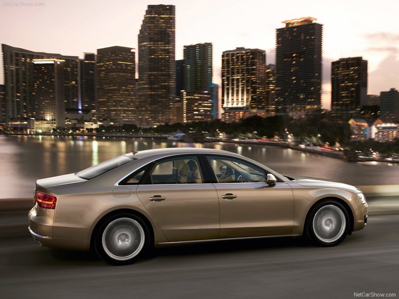 Audi-A8_2011_800x600_wallpaper_2d.jpg