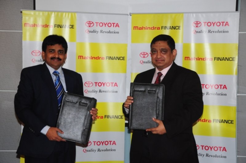 (L-R) - Mr. N. Raja, Senior Vice President, Sales & Marketing, Toyota Kirloskar Motor & Mr. Rajn.jpg