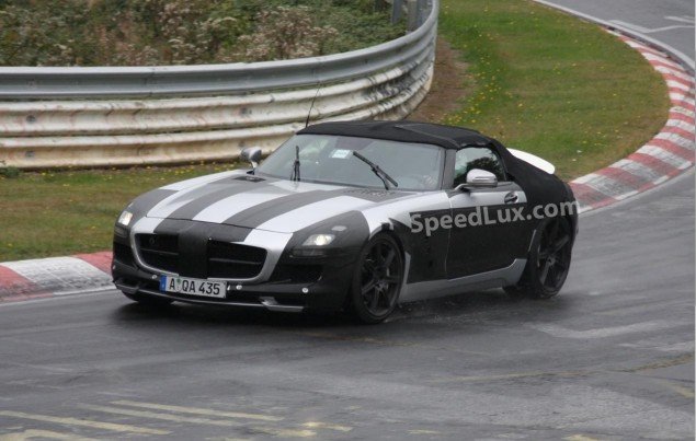 28_Mercedes_Benz_SLS_AMG_Cabriolet_Spy_Photo_1-635x403.jpg